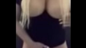 Preview 1 of Agnez Monika - Mommy plays with herself