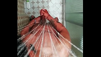 Preview 1 of Lesbiad - Ba&ntilde_o caliente de BLACKSCORPIO07