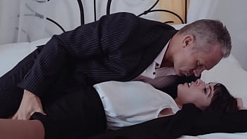 Preview 2 of Sleeping Hard Fuck - You know I am trying to have a b. - Vera King
