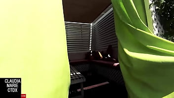 Preview 4 of Ryan Grey Bangbus - Mi prima follando. Pareja atrapada recibiendo sexo oral en una esquina