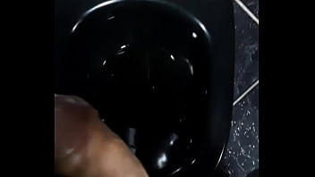 Preview 3 of Jenis Porn - Querendo uma mamada.
