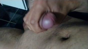 Preview 3 of Muna Ellis - Masturb&aacute_ndome Un Rato