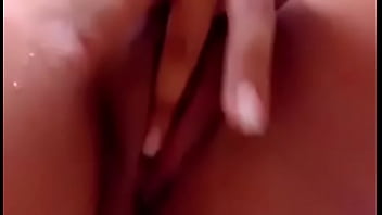 Preview 4 of Video Porno De Vivian Cepeda - Solita coste&ntilde_a