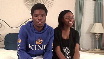 Preview 2 of Homade Sax - Amateur ebony chick gets fucked hard by her boyfriend