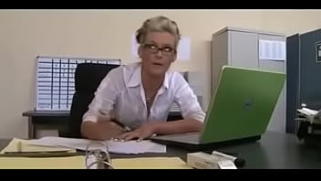 Preview 1 of Sunny Leone Chudai Film - rubia secretaria