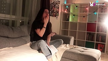 Preview 1 of Wxx Movis - Cutie With Big Ass Gets Herself To Orgasm With Vibrator In The Evening