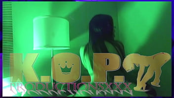 Preview 2 of Vintage Linda Lovelace Fucks Dog - K.O.P Productions Birthday Weekend