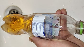 Preview 4 of Sexmomo Com - Pulsating Piss In A Bottle! -  Pissing To Taste It