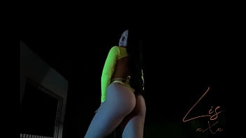 Preview 1 of Www Blecked Beautiful Porn Hd - Novinha GOSTOSA dan&ccedil_ando funk de calcinha e se exibindo | Lis Xxx