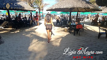 Preview 2 of Sissy Anal Training Banana - Passeio na praia e acabei chupando e dando meu cuzinho para meu marido -