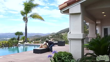 Preview 1 of Barat Toket Gede - Stepdad Jack Vegas gets seduced by her horny stepdaughter Vanessa Sky