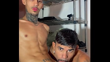 Preview 2 of Moti Fit Girls Sex Vedio - NOVINHO SENDO CHUPADO COM FOR&Ccedil_A