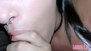 Preview 4 of Milky Ig Boob - Fodendo a putinha Brasileira e gozando na boca e no rostinho lindo dela .