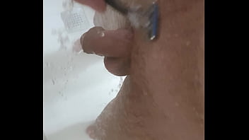 Preview 1 of Avani Modi - Depilando o pau