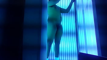 Preview 1 of Samantha Xxxcom - Sneaking into gym to use tanning bed