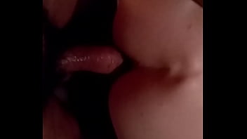 Preview 1 of Small Girly Incest - MADURO LEVANDO PAU NO PELO