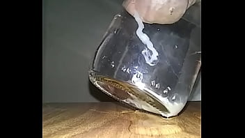 Preview 2 of Full Hd Saxey Movie - Sacando la leche bajo el agua me corro bajo el agua eyaculo en el agua