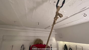 Preview 4 of Hd Tashan Sex Videos - Sissywhore Gets Pain In The Ass!