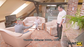 Preview 2 of Parti Me Nokar - HUNT4K. El novio no puede pagar el autob&uacute_s,  por eso su chica hace trampa