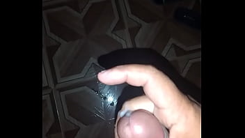 Preview 4 of Danger Xnxx Big Boobs - Novinho batendo uma punheta gostosa
