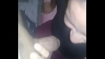 Preview 1 of Chubby Take Abath - Mi novia me da una rica mamada