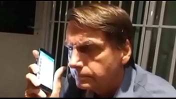 Preview 1 of Sunny Leone Shower Hard Core Xxx - Bolsonaro tretando com traficante vacilaun