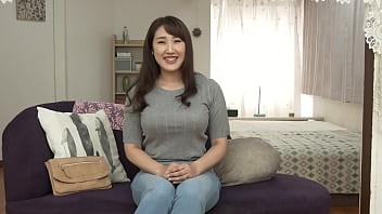 Preview 3 of Knrin Xxx - 初撮り人妻ドキュメント　逢坂瞳