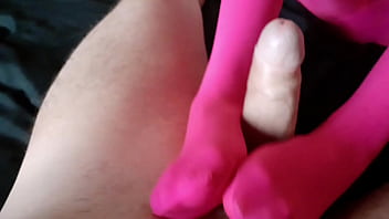Preview 4 of Seachsuper K - Laura XXX model 2021 footjob on pink nylon