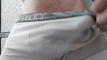Preview 2 of Jang Sena - Big dick pissing in pants / Pauzudo mijando na cueca