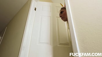 Preview 1 of Xxz Video Girls - Caught My StepBrother Chloe Temple