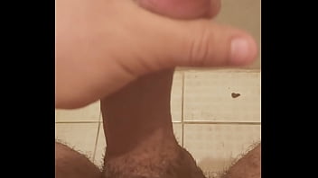 Preview 4 of Xxn Vidio Com - Me sigo masturbando aun despu&eacute_s de venirme