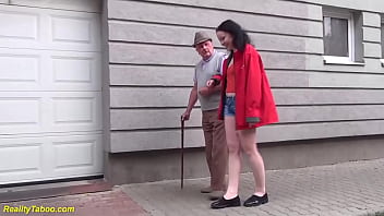 Preview 1 of Hnt Xxox - happy day for grandpa small dick