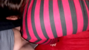 Preview 2 of American Virgin Sex - Me dan una rica cogida y acabamos los tres al mismo tiempo en una rica doble penetracion