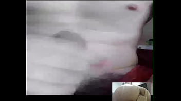 Preview 3 of Neighbour Reality - Putinho entrou no chat h&eacute_tero e eles gostaram