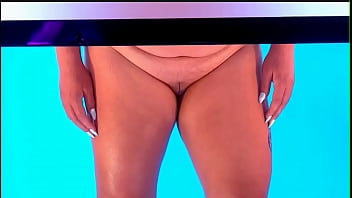 Preview 3 of Illegal Young Pussy Pics - NAKED ATTRACTION STAGIONE 2 EPISODIO 2