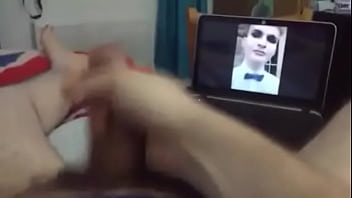 Preview 1 of Xhub Family - Jerking off to my boy crush