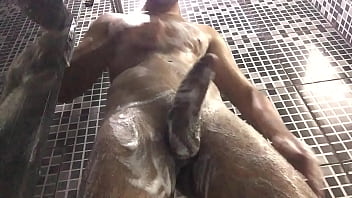 Preview 1 of Pashto Hidden Xnxx Pron - DOTADO TOMANDO BANHO GOSTOSO