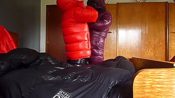 Preview 2 of Black Lad9 - combi parkasite bordeaux