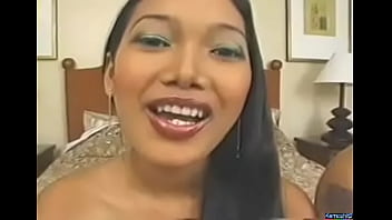 Preview 1 of Catch Group Sex - Masarap Kumantot Filipina Fucking