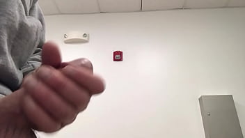 Preview 2 of Bebiz Clup - Jerking off