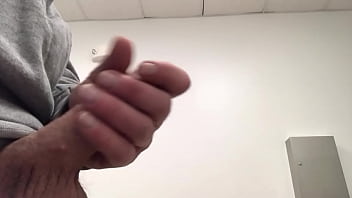 Preview 1 of Bebiz Clup - Jerking off