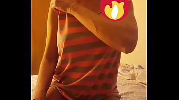 Preview 1 of Stepsisters Love - Mini striptease mostrando mis tetas