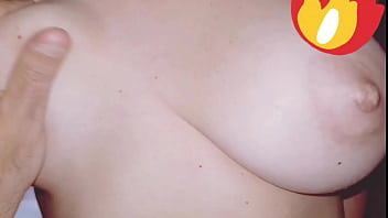 Preview 2 of Pron Vidoes Hot Girals - Mostrando mis tetas mientras cogemos