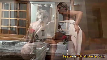 Preview 1 of Hinde Blu Saxe - marido desconfiado de trai&ccedil_&atilde_o da esposa coloca c&acirc_mera escondidada no seu quarto e o que ele descobre &eacute_ inacredit&aacute_vel