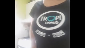 Preview 2 of Intip Mak Cik Dalam Tandas - Puta de Argentina