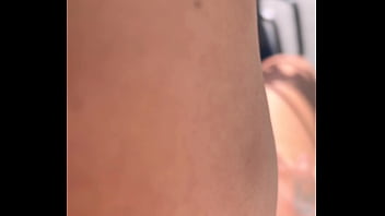 Preview 3 of Hot Sexer - Homem toca e acocha Uber moto mulher no fim ela faz algo in&eacute_dito!