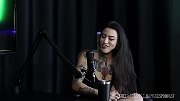 Preview 3 of Lin Anna - MELHORES MOMENTOS DA LEXI MALLET NO PRELIMINARES PODCAST COM BIA HOT - PARTE 3 (WATCH ON: SHEER/RED)