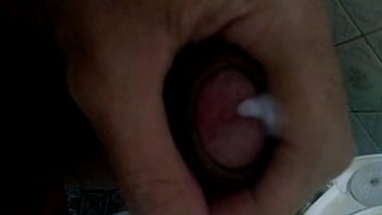 Preview 4 of Shyla Jennings Boy Girl Sex - Bati uma punheta depois de mijar