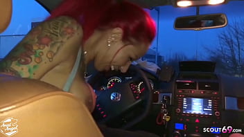 Preview 1 of Sqwtxzdua - Kondom runter und auf Arschloch gewichst bei deutscher Teen Hure Anni