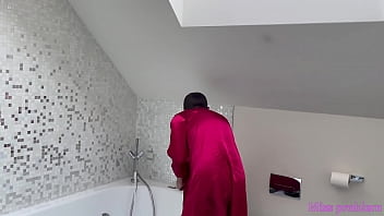 Preview 2 of Faldas Minifaldas Transparente - BJJ Misa in hot private bathroom